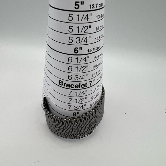 Silver Chain Link Bracelet - Picture 10 of 11